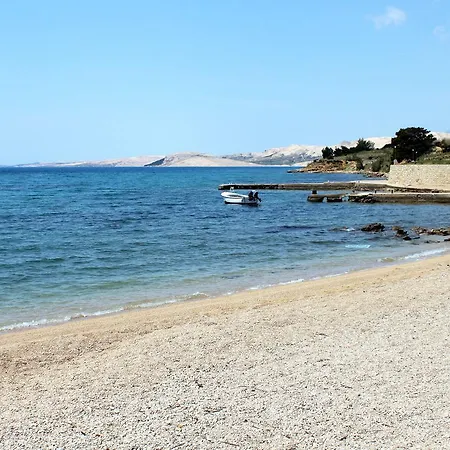 Πανσιόν By The Sea Pag - 3298 2*