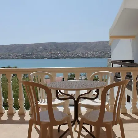 By The Sea Pag - 3298 Πανσιόν 2*