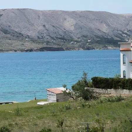 Πανσιόν By The Sea Pag - 3298 2*
